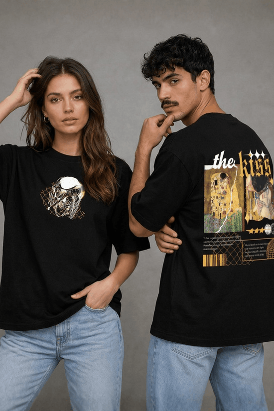 Unisex Printed Oversized  T-Shirt – The Kiss