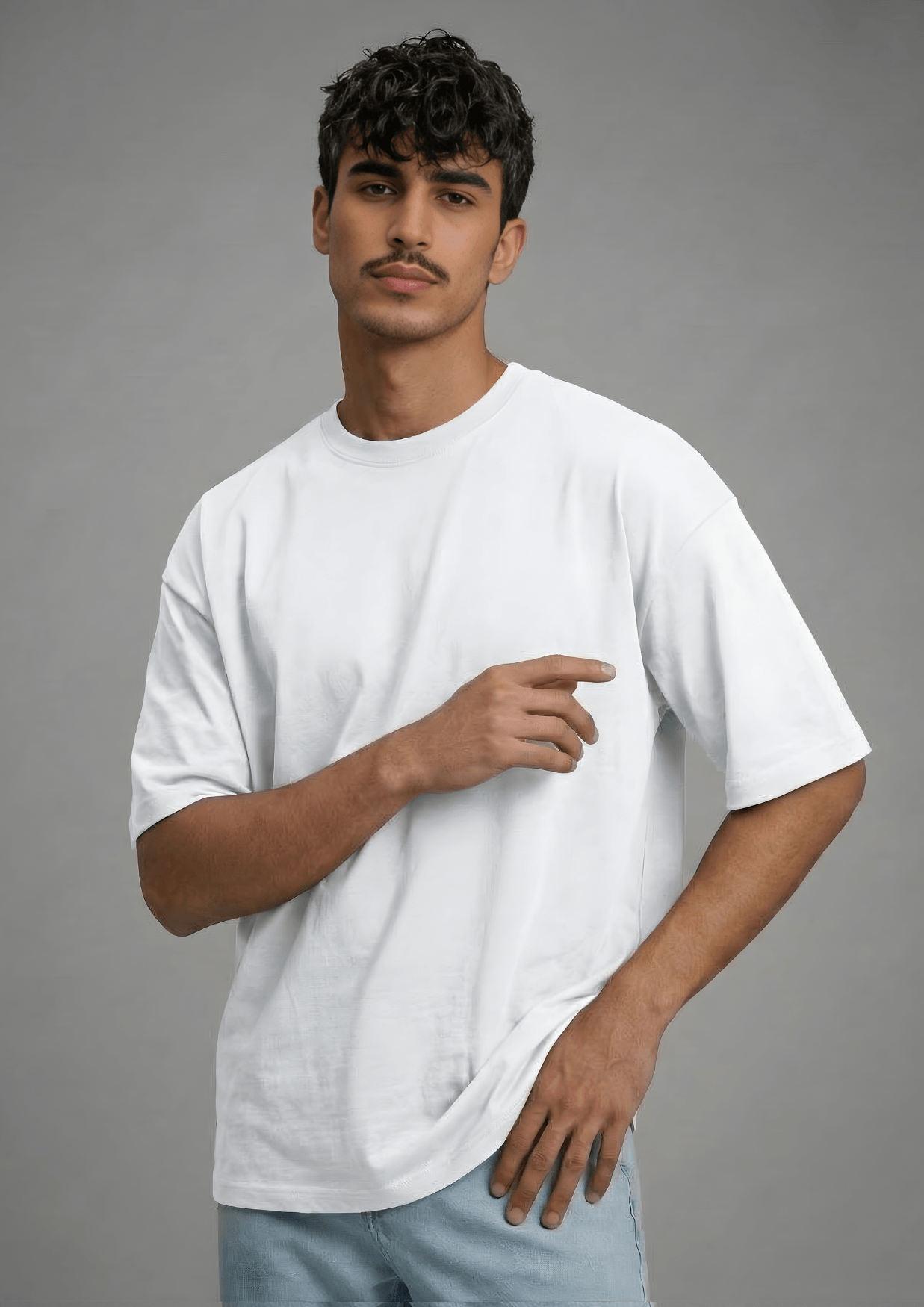 Men’s Oversized Essential T-Shirt – White