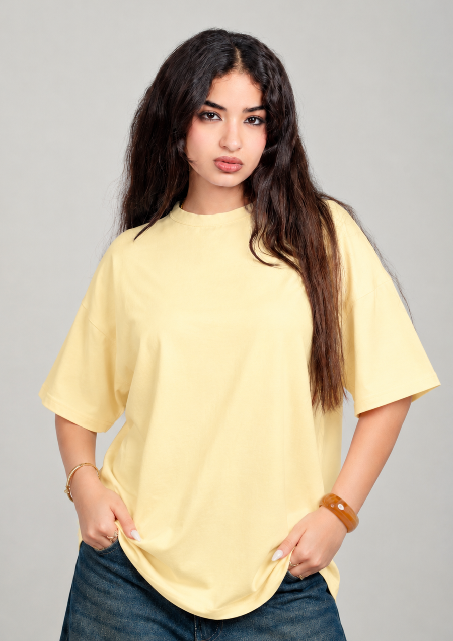 Women’s Oversized Tee – Soft Yellow